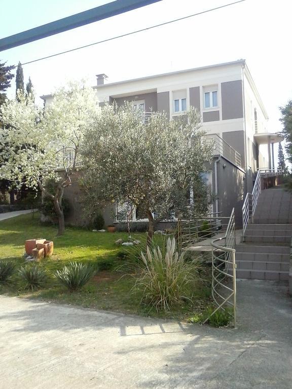 Apartments Villa Lilly Pula Zewnętrze zdjęcie