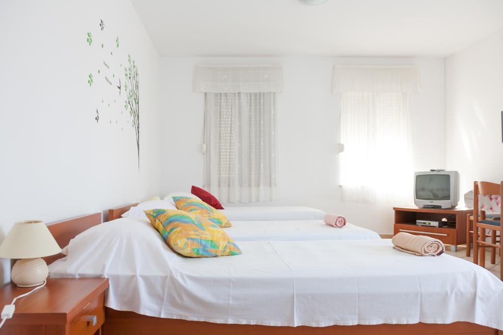 Apartments Villa Lilly Pula Zewnętrze zdjęcie